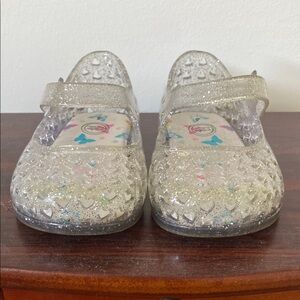 Wonder Nation Silver Dress Shoes with Elegant Design